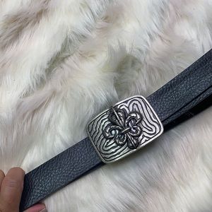 VINTAGE: Black Leather Italian Belt